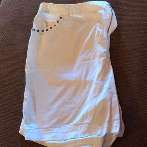Size 18 white shorts
